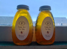 Load image into Gallery viewer, Farm Raised Honey